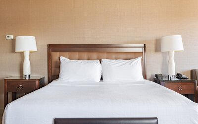 Wyndham Omaha / West Dodge
