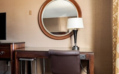 Wyndham Omaha / West Dodge