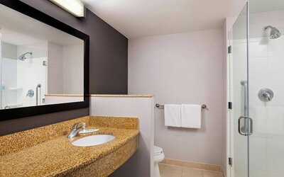 Courtyard Marriott Aksarben Village