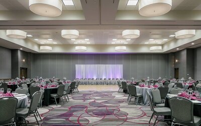 Courtyard by Marriott Omaha Bellevue Beardmore Event Center