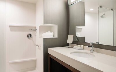 Courtyard by Marriott Omaha Bellevue Beardmore Event Center