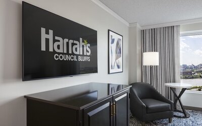 Harrah's Council Bluffs – A Caesars Rewards Destination