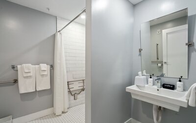 The Ledger Residences by Sosuite - Old City