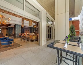 Cambria Hotel Philadelphia Downtown - Center City