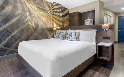 Cambria Hotel Philadelphia Downtown - Center City
