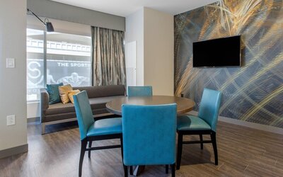 Cambria Hotel Philadelphia Downtown - Center City