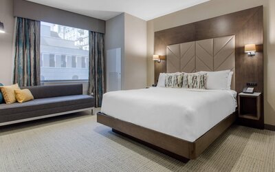 Cambria Hotel Philadelphia Downtown - Center City