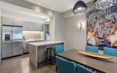 Cambria Hotel Philadelphia Downtown - Center City