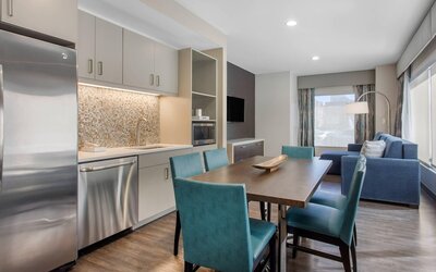 Cambria Hotel Philadelphia Downtown - Center City