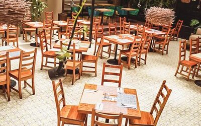 Hotel Factory Green (Calle 80 Occidente)