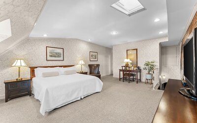 Penn's View Hotel