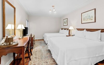 Penn's View Hotel