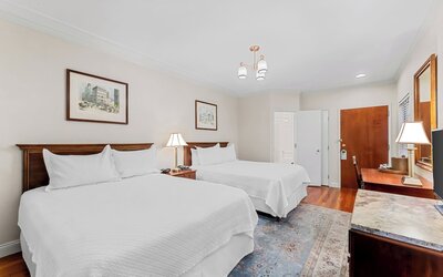 Penn's View Hotel
