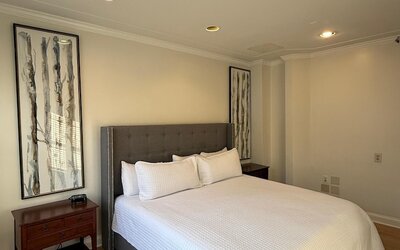 Penn's View Hotel