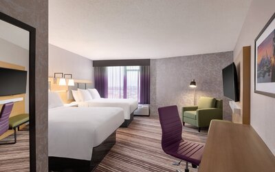 Holiday Inn Philadelphia Arpt-Stadium Area by IHG