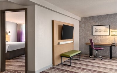 Holiday Inn Philadelphia Arpt-Stadium Area by IHG