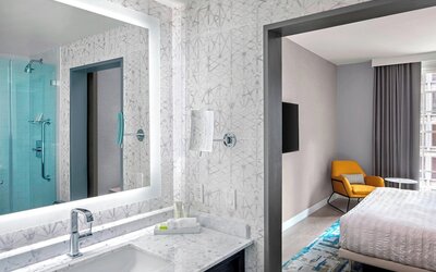 Courtyard by Marriott Philadelphia Downtown