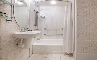 Sheraton Suites Philadelphia Airport