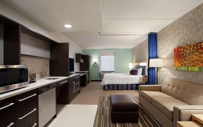 Home2 Suites by Hilton Philadelphia - Convention Center, PA