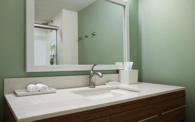 Home2 Suites by Hilton Philadelphia - Convention Center, PA