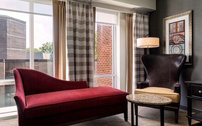 The Inn at Penn, A Hilton Hotel