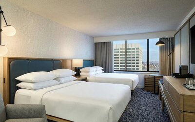Sheraton Philadelphia University City Hotel