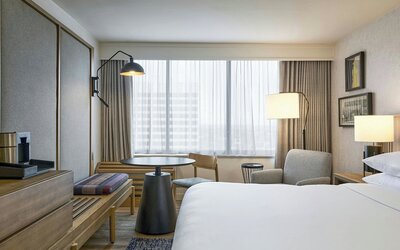 Sheraton Philadelphia University City Hotel