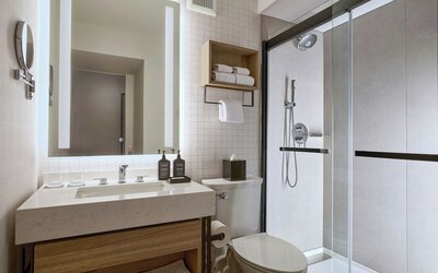 Sheraton Philadelphia University City Hotel