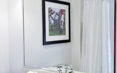 Four Points by Sheraton Philadelphia Northeast
