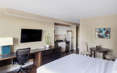The Windsor Suites