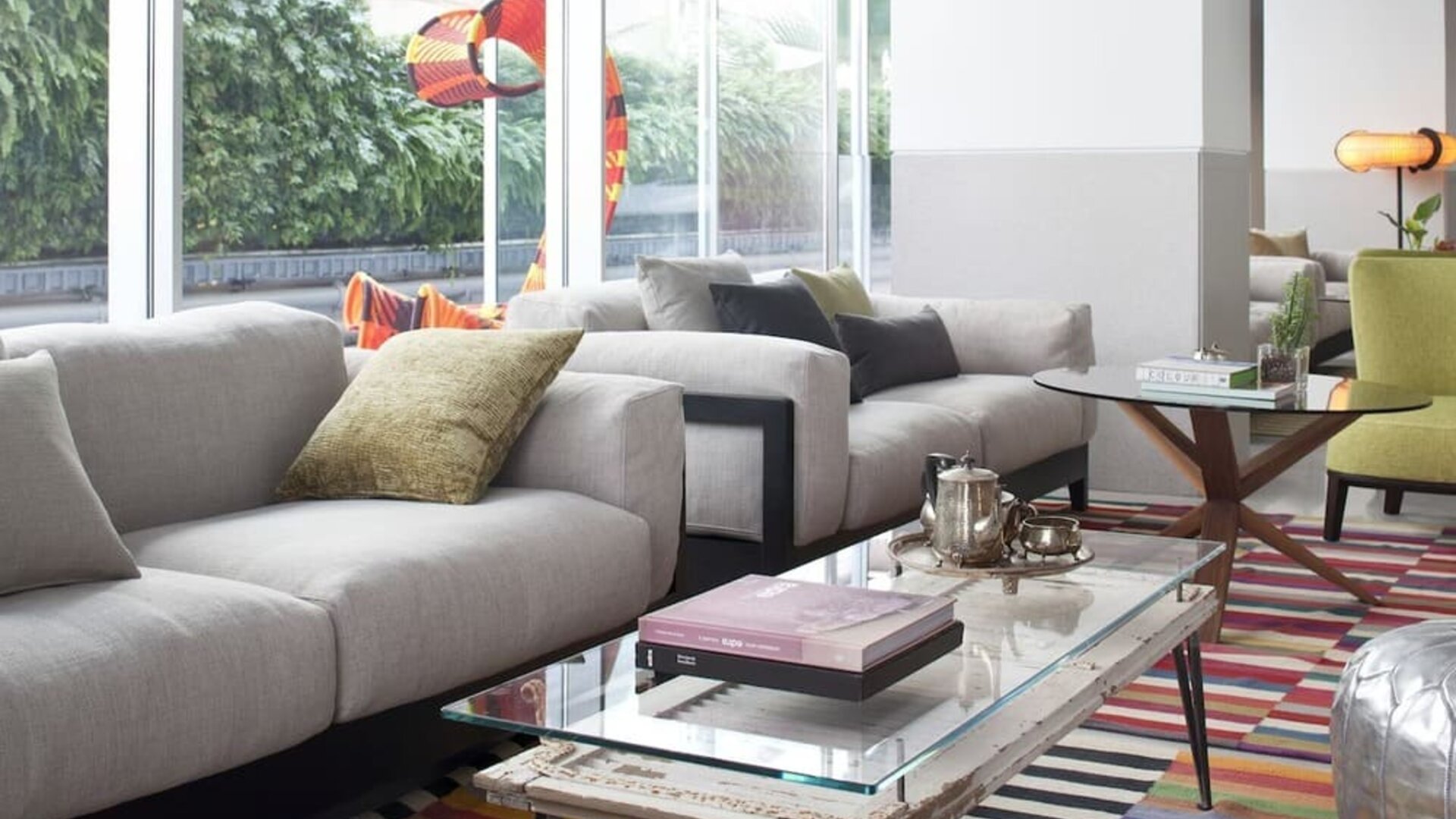 Lounge and coworking space at Mendeli Street Hotel.