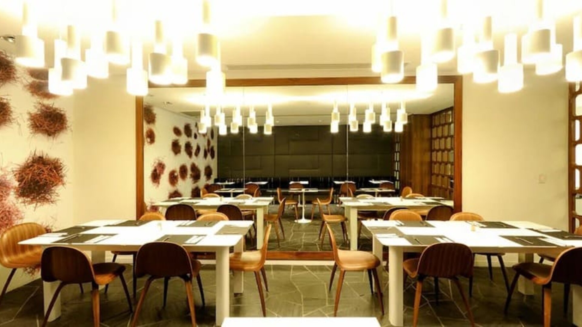 Dining room at Prima Vera Hotel.