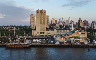 Hilton Philadelphia at Penn's Landing
