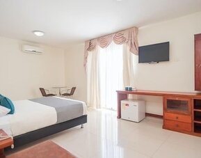 Spacious day use room at Hotel Rivera Del Mar.