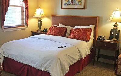 Morris House Hotel