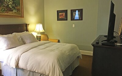 Morris House Hotel