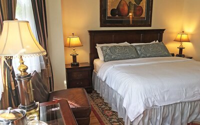 Morris House Hotel