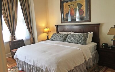 Morris House Hotel