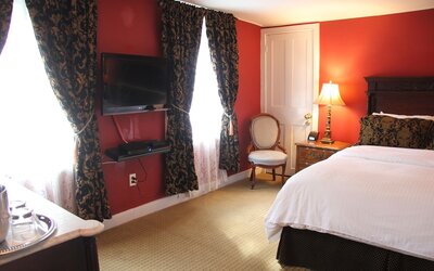 Morris House Hotel