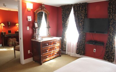 Morris House Hotel