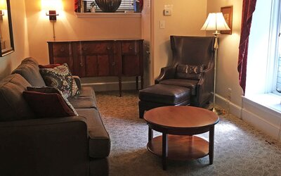 Morris House Hotel
