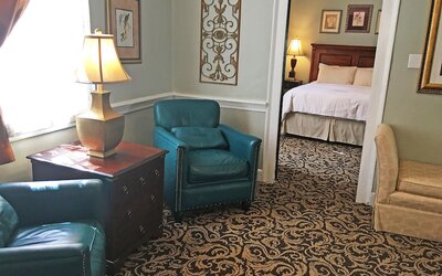 Morris House Hotel