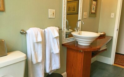 Morris House Hotel