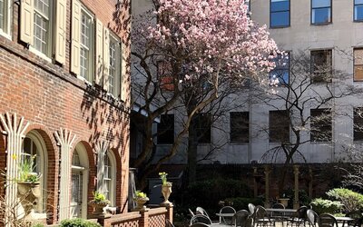Morris House Hotel