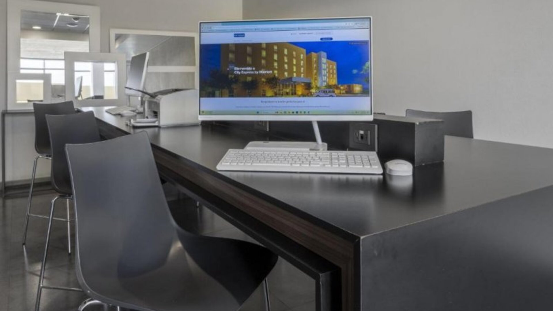 City Express By Marriott Guadalajara Aeropuerto