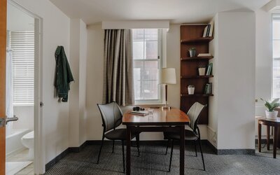 Club Quarters Hotel Rittenhouse Square, Philadelphia