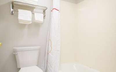 Philadelphia Suites-Extended Stay
