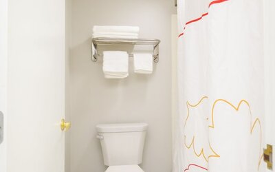 Philadelphia Suites-Extended Stay