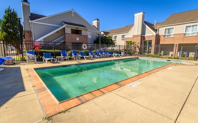 Philadelphia Suites-Extended Stay