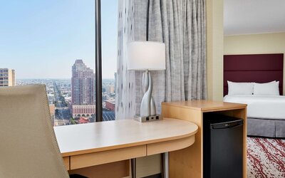 DoubleTree by Hilton Philadelphia Center City